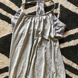 Lululemon no limits tank top with built in bra